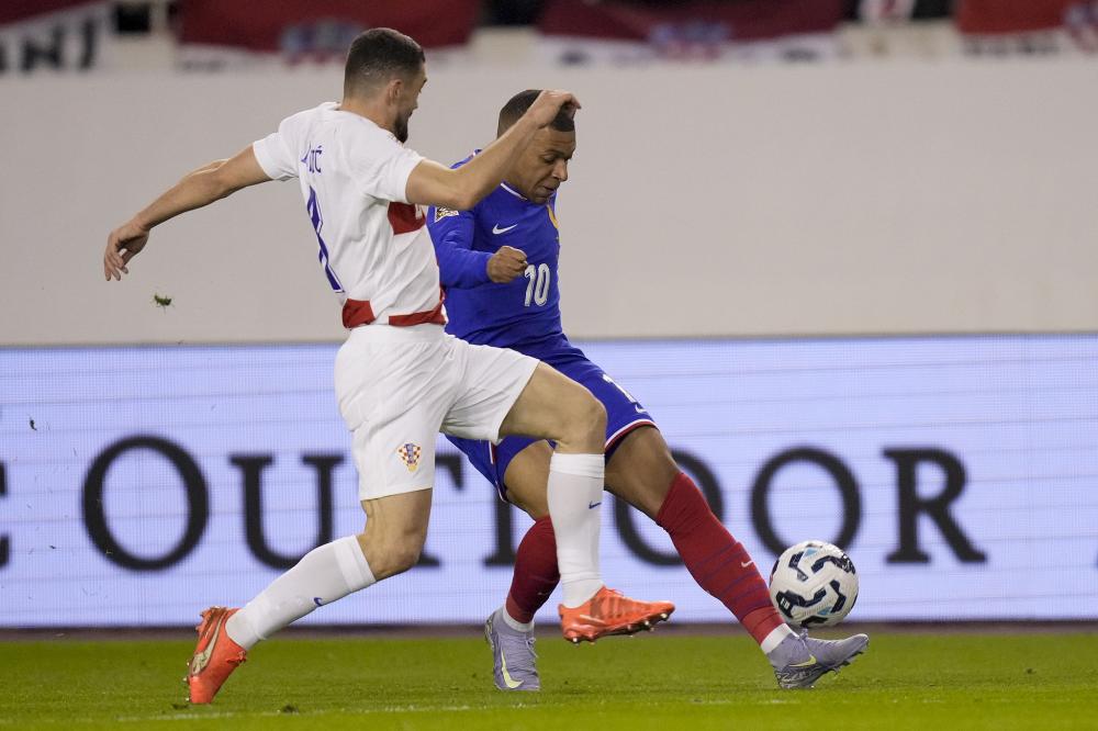 的表现更是 的表现更是